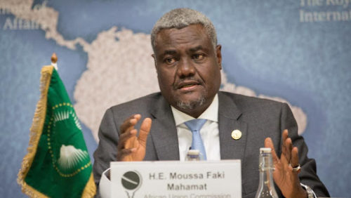 Article : UA: Le racisme et controverse de Moussa Faki